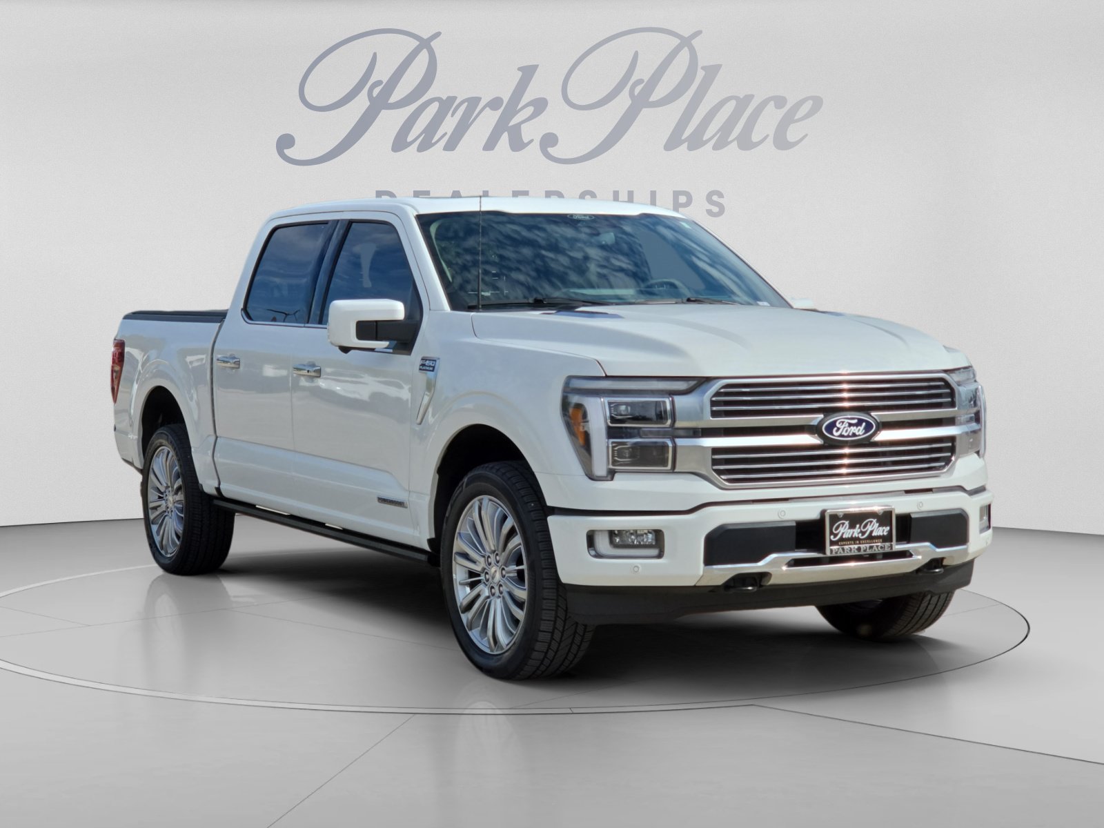 Used 2025 Ford F150 Platinum w/ Equipment Group 703A Plus AWD/4WD image 7