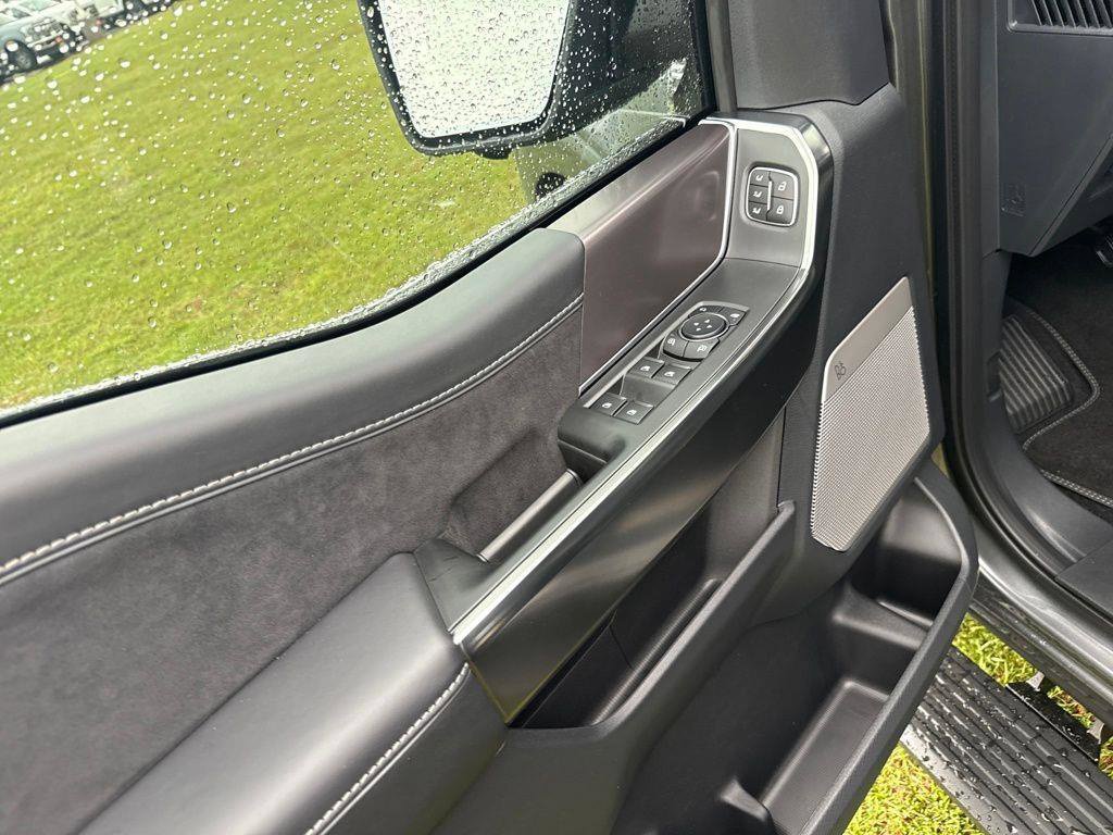 New 2026 Ford F150 Platinum w/ Equipment Group 701A Standard AWD/4WD image 14