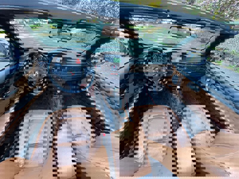 Used 2013 BMW 335i Convertible image 20