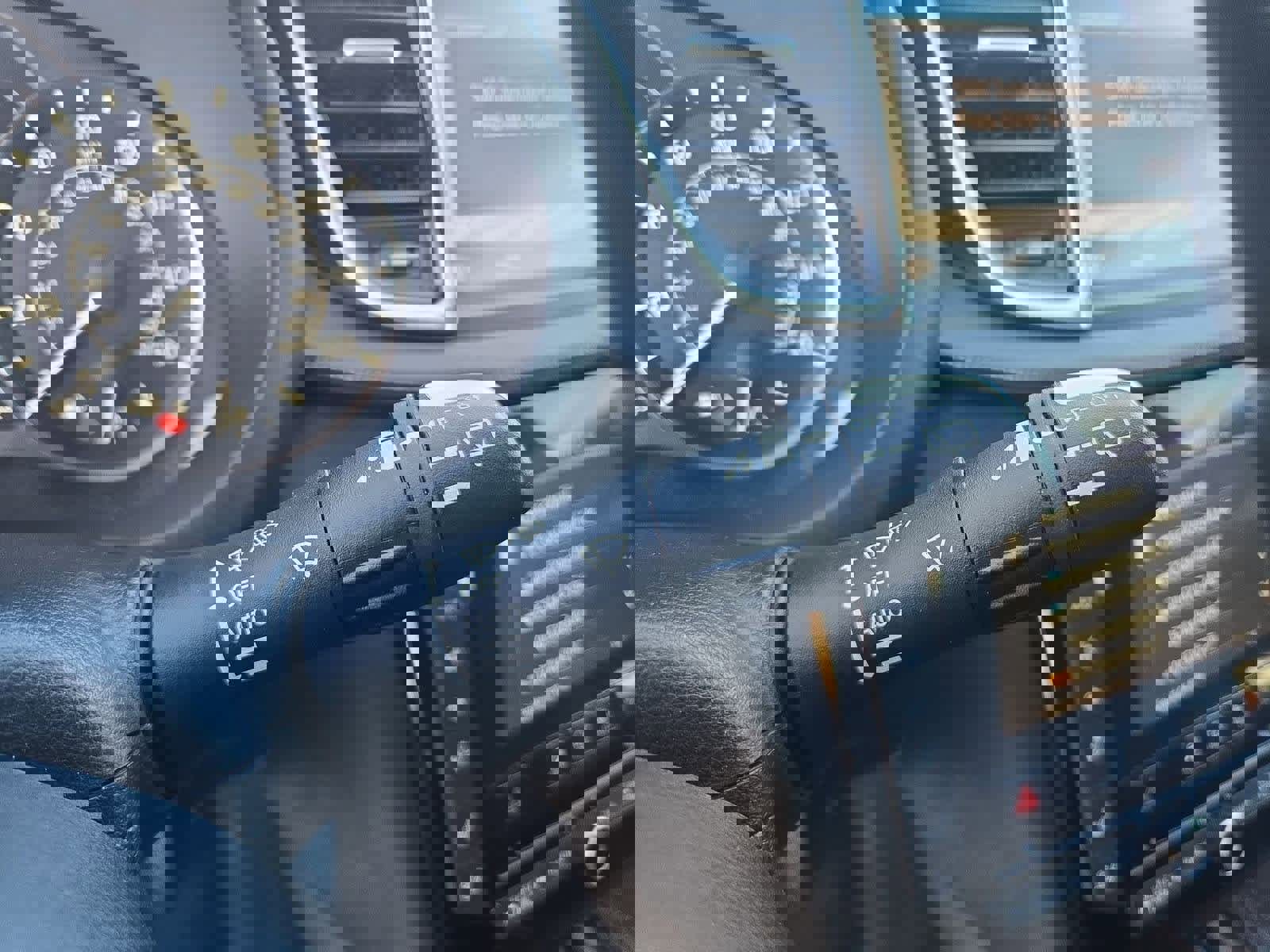 Used 2019 INFINITI QX50 Essential w/ Sensory Package image 27