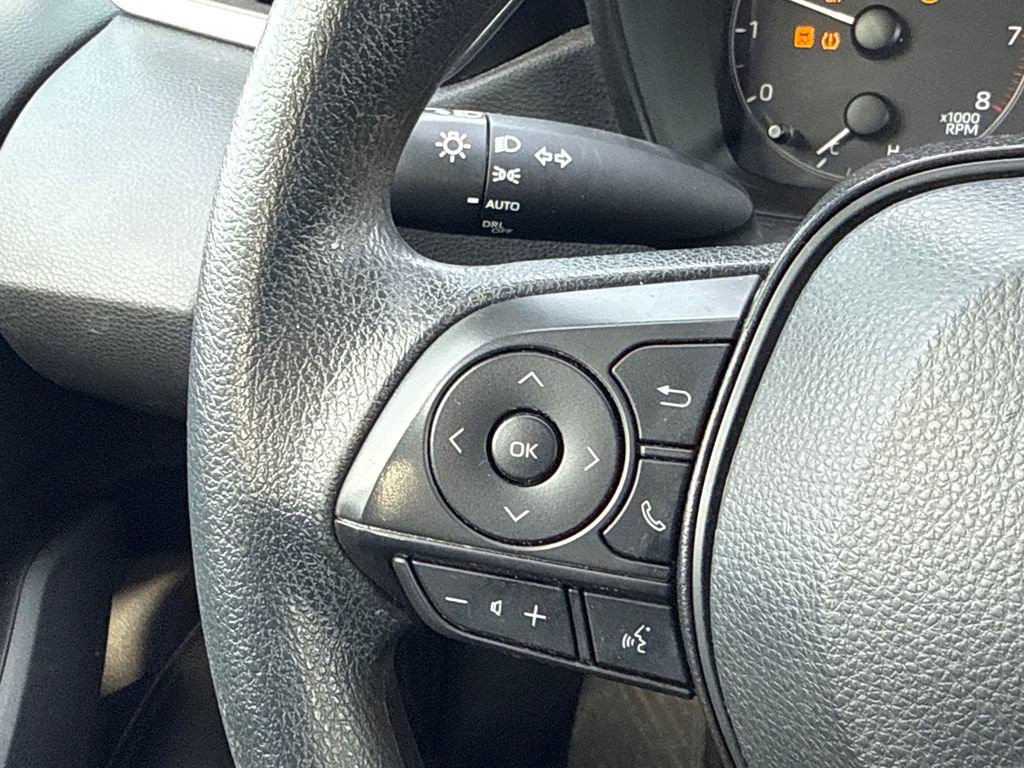 Used 2023 Toyota Corolla LE FWD image 22