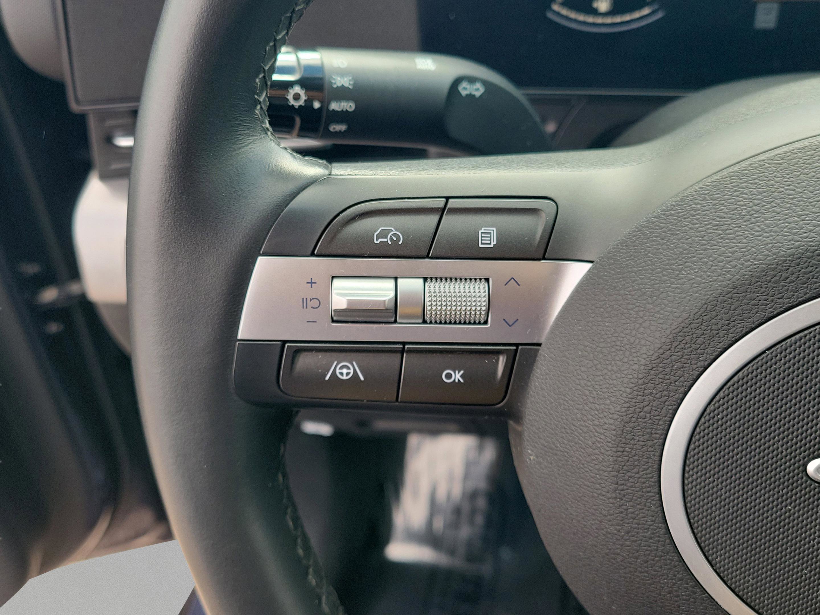 Used 2024 Hyundai Kona SEL image 20