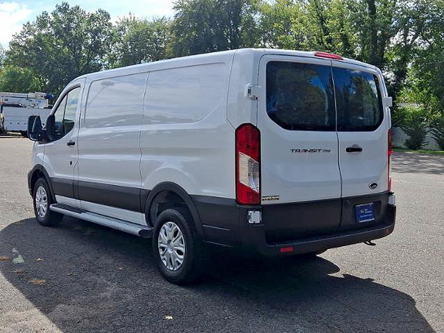 Certified 2025 Ford Transit 250 Low Roof w/ Exterior Upgrade Package RWD image 5