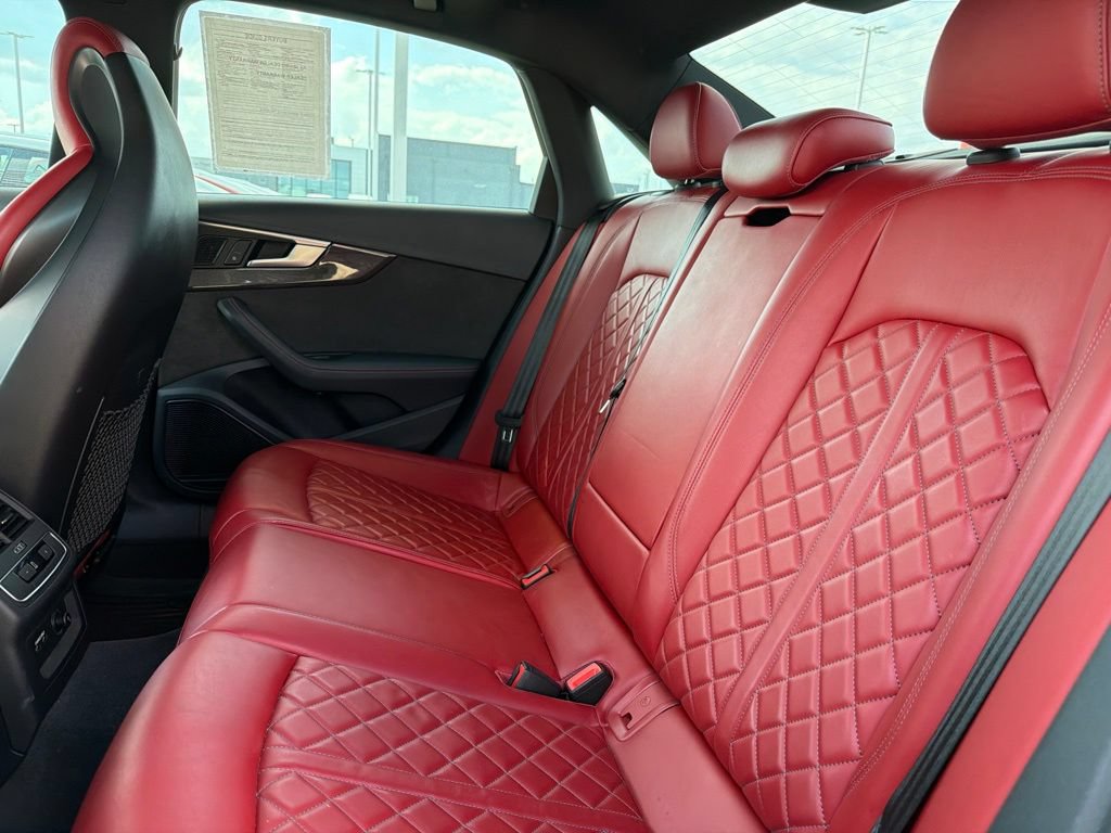 Used 2019 Audi S4 Premium Plus w/ Premium Plus Package AWD/4WD image 17