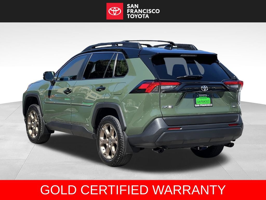 Certified 2025 Toyota RAV4 LE AWD/4WD image 3