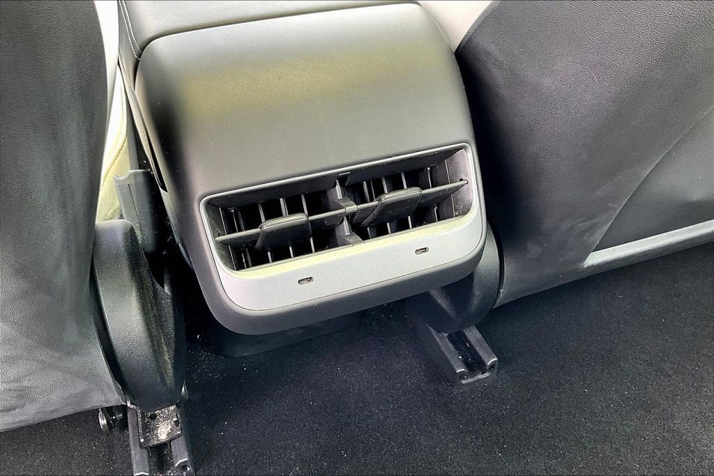 Used 2023 Tesla Model 3 Standard Range RWD image 10