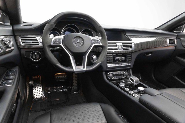 Used 2012 Mercedes-Benz CLS 63 AMG image 6