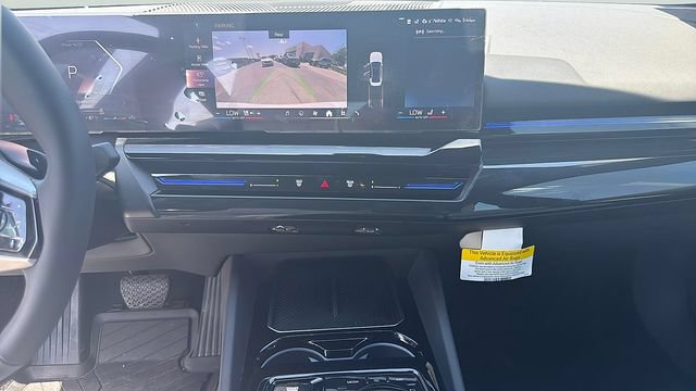 Certified 2025 BMW 530i xDrive AWD/4WD image 10