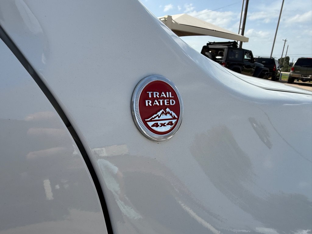 Used 2018 Jeep Renegade Trailhawk AWD/4WD image 7