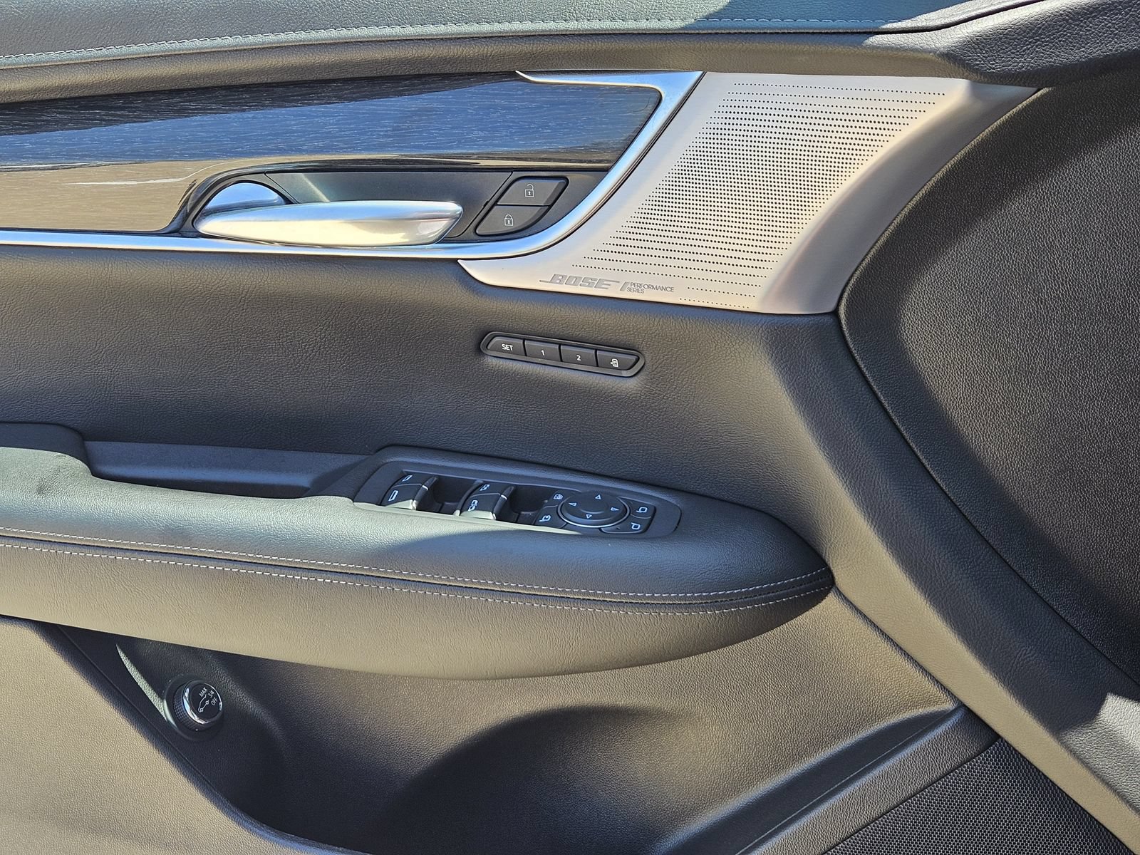Certified 2022 Cadillac XT5 Premium Luxury w/ Technology Package FWD image 31