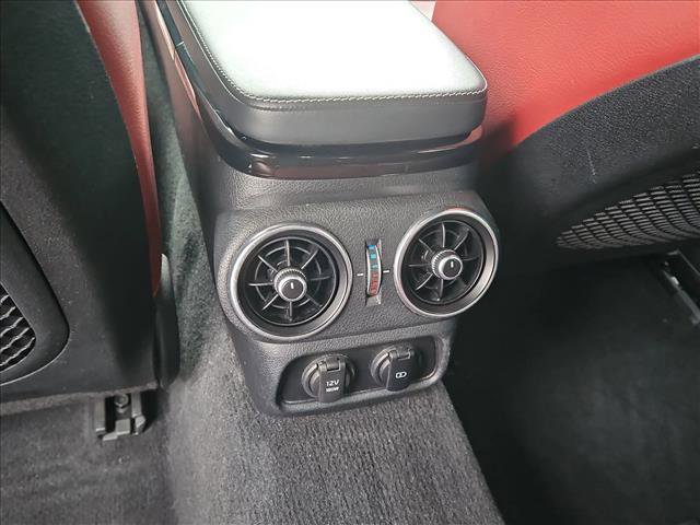 Used 2022 Kia Stinger GT-Line w/ Sun & Sound Package image 18