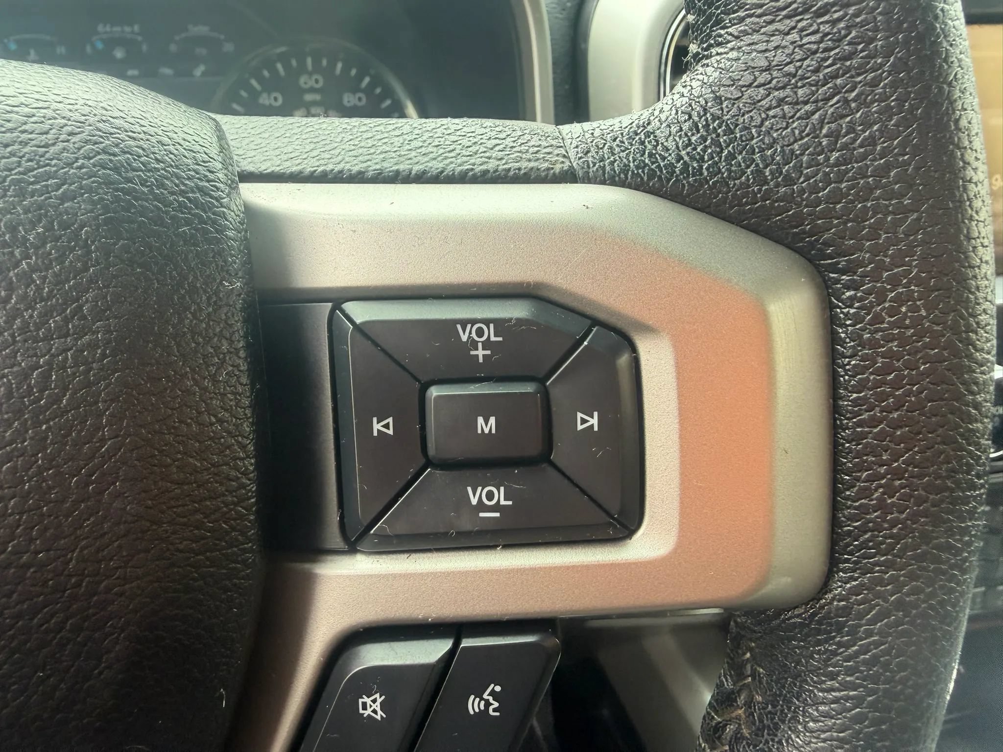 Used 2015 Ford F150 Lariat w/ Equipment Group 501A Mid AWD/4WD image 15