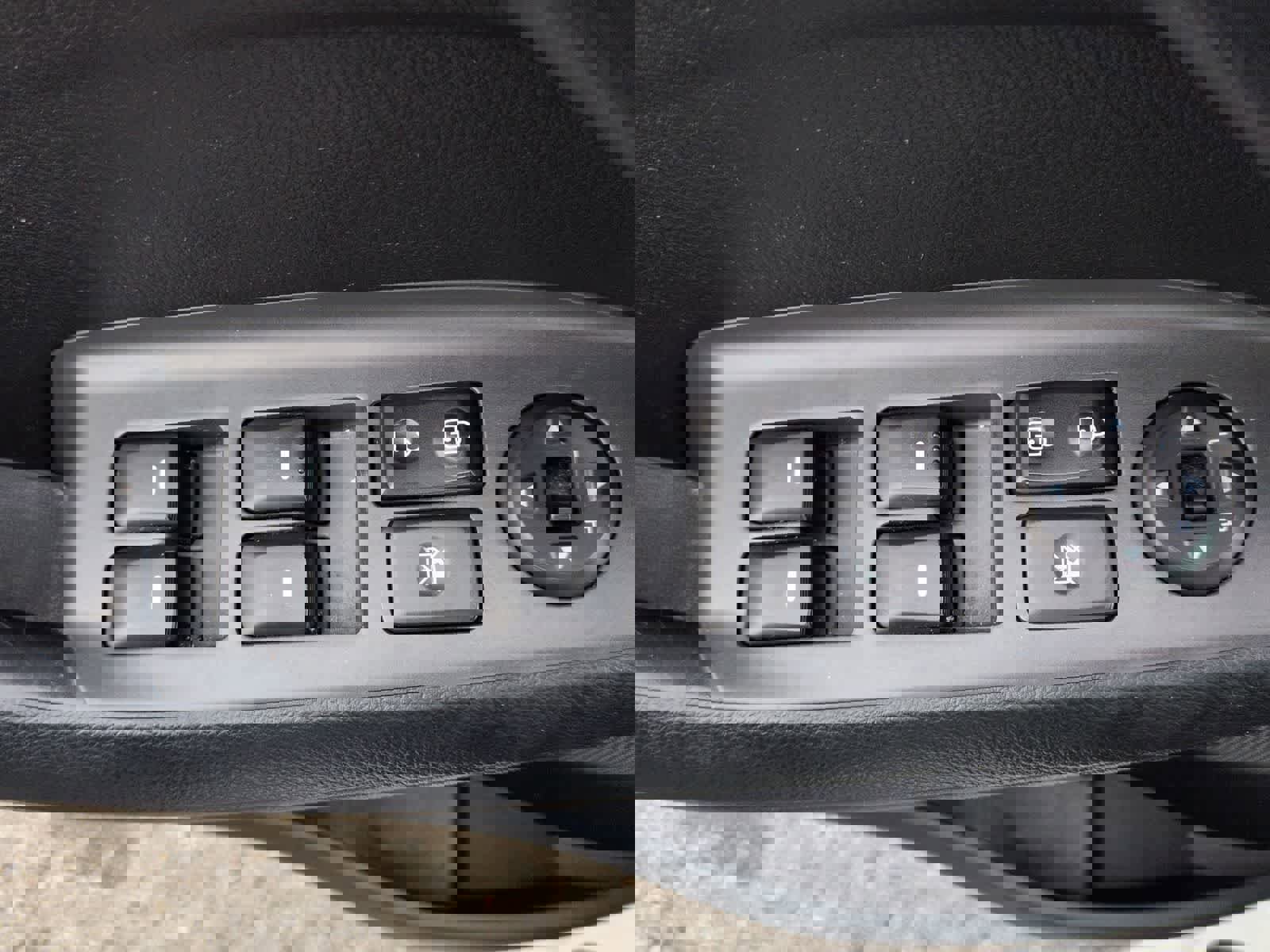 Used 2017 Kia Forte LX image 15