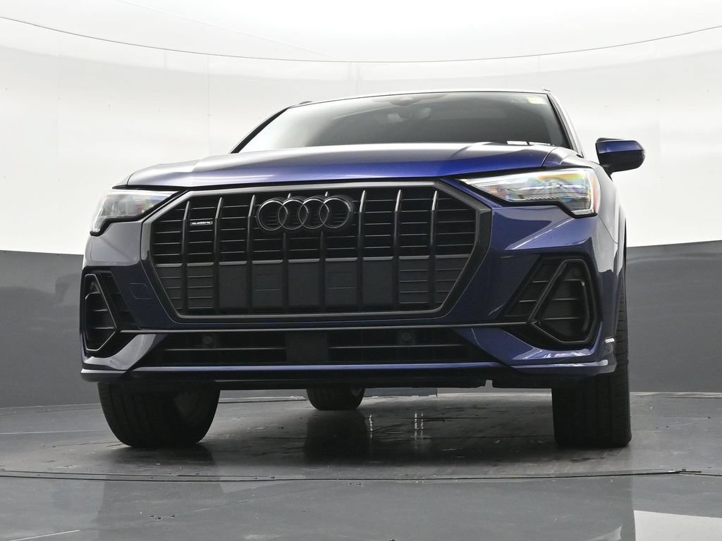 Used 2021 Audi Q3 2.0T Premium w/ Convenience Package AWD/4WD image 30