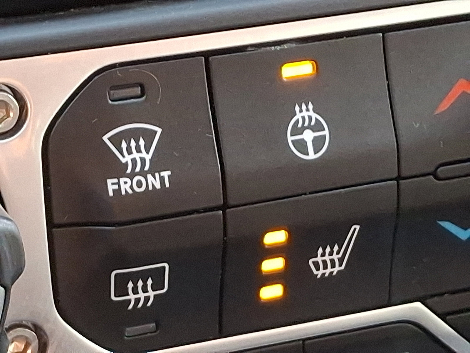 Certified 2023 Jeep Gladiator Mojave w/ LED Lighting Group image 24