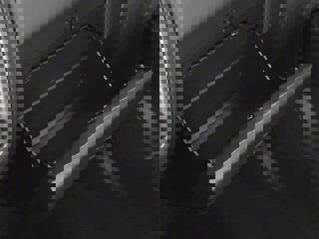 Used 2010 Chevrolet Colorado LT image 15