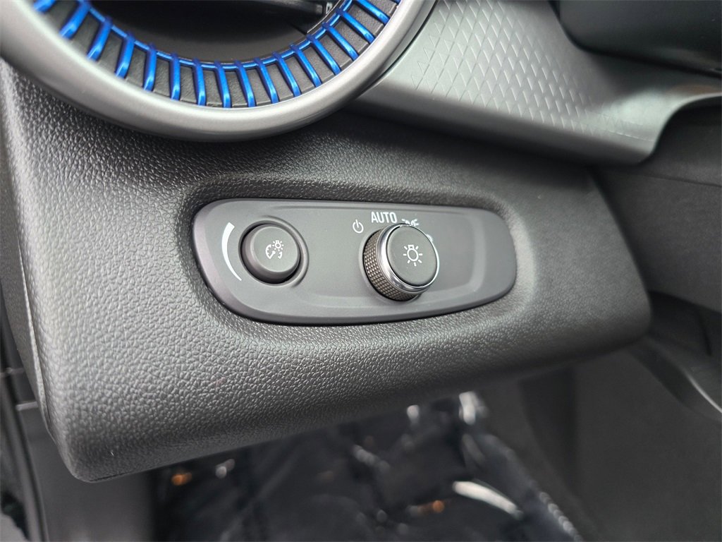 Certified 2024 Chevrolet Trax LS w/ LS Convenience Package image 19