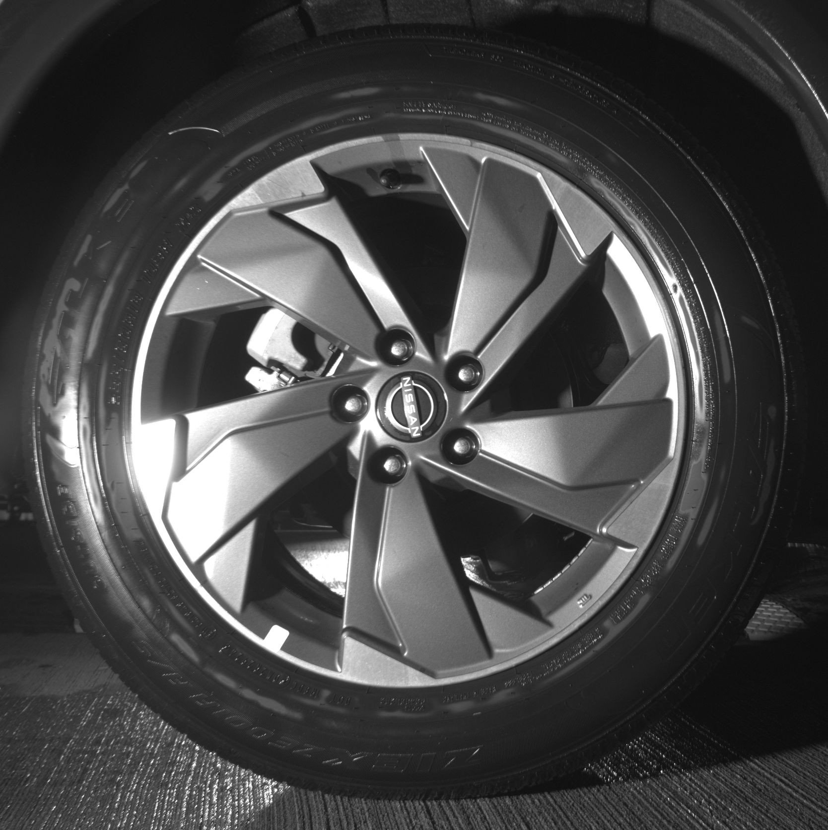 Used 2025 Nissan Rogue SV image 15