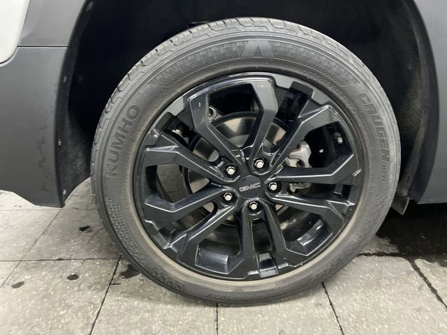 Certified 2021 GMC Terrain SLT w/ Elevation Edition AWD/4WD image 32