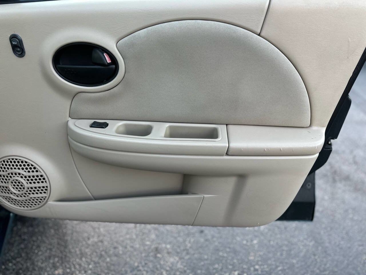 Used 2005 Saturn ION Level 2 w/ Power Pkg image 18