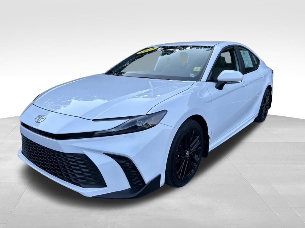 Certified 2025 Toyota Camry SE w/ Convenience Package FWD 360° Tour