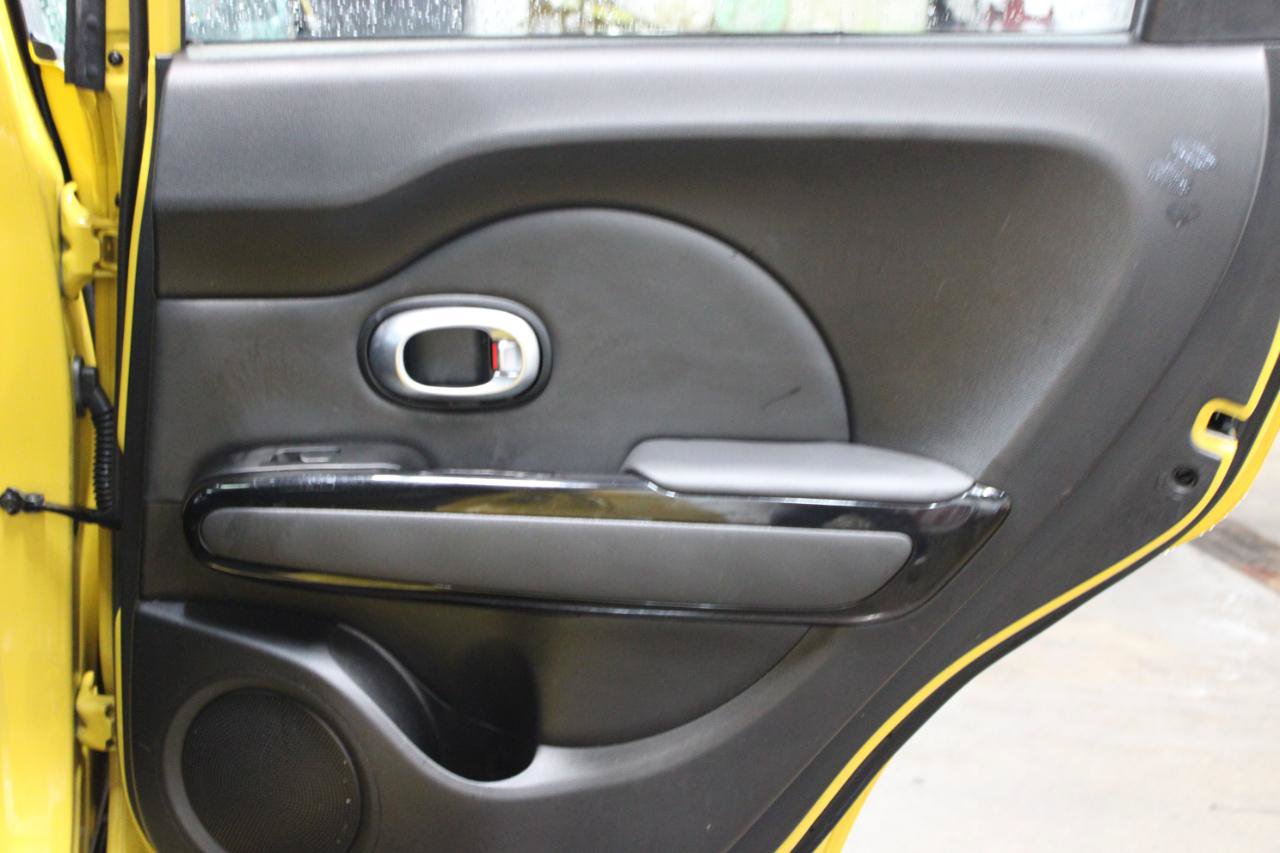 Used 2014 Kia Soul ! w/ Sun & Sound Package FWD image 45