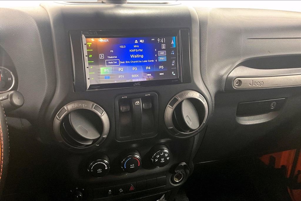Used 2012 Jeep Wrangler Sport AWD/4WD image 17