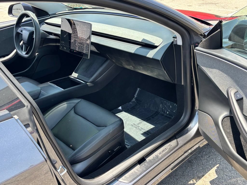 Used 2025 Tesla Model 3 Long Range RWD image 31