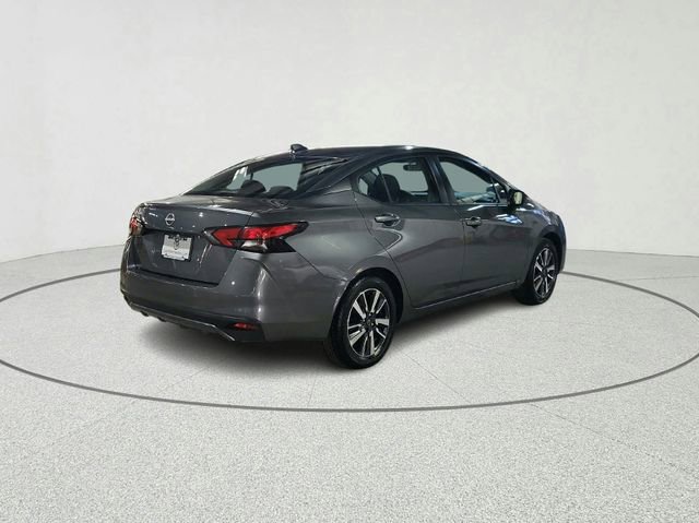 Used 2025 Nissan Versa SV image 2