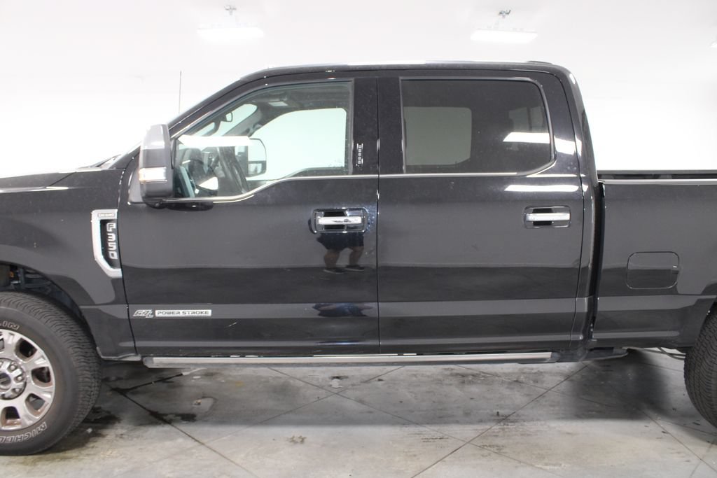 Used 2022 Ford F350 King Ranch w/ King Ranch Ultimate Package AWD/4WD image 6