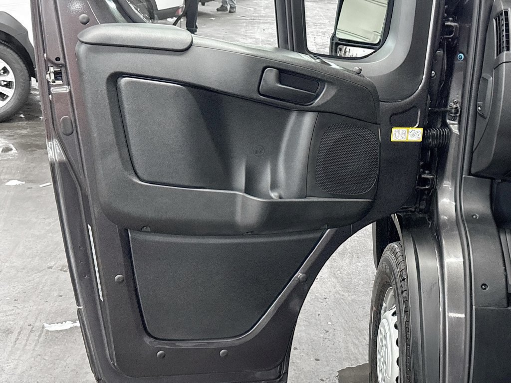 New 2026 RAM ProMaster 2500 w/ Premium Convenience Group FWD image 10
