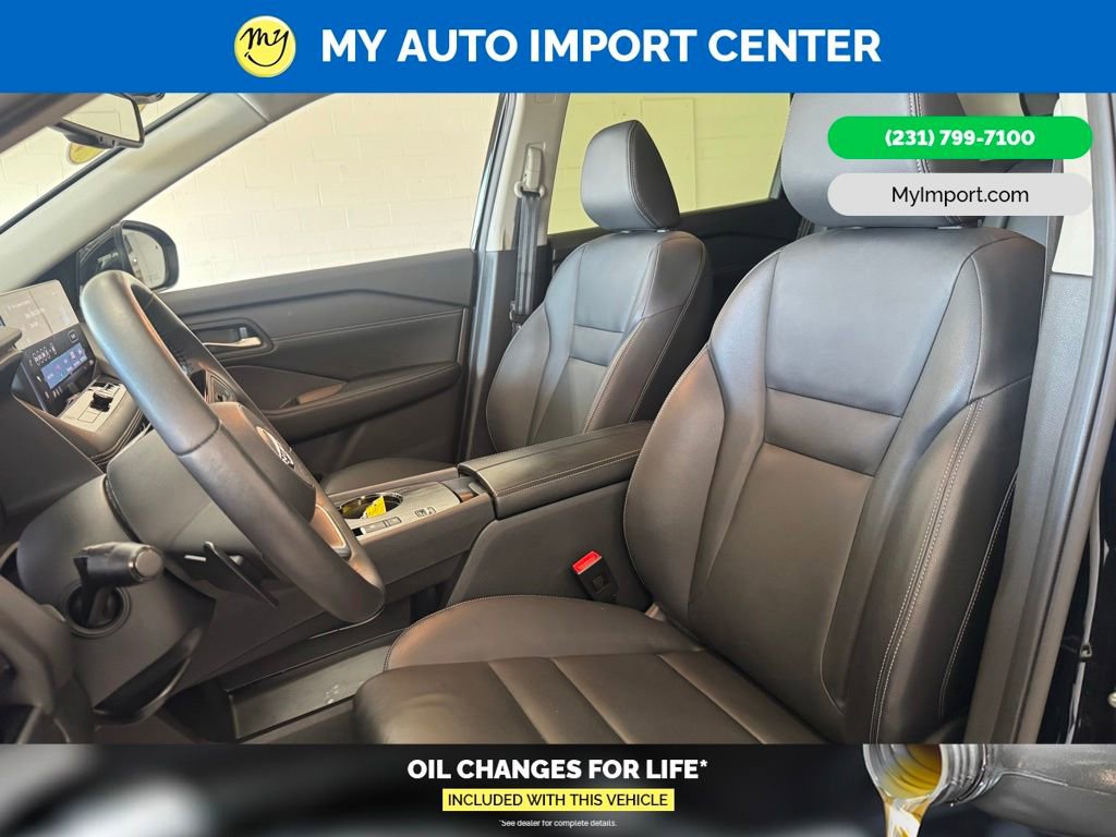 Used 2024 Nissan Rogue SL w/ SL Premium Package FWD image 12
