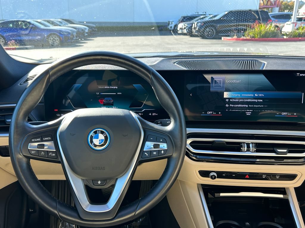 Used 2023 BMW i4 eDrive40 w/ Premium Package RWD image 17