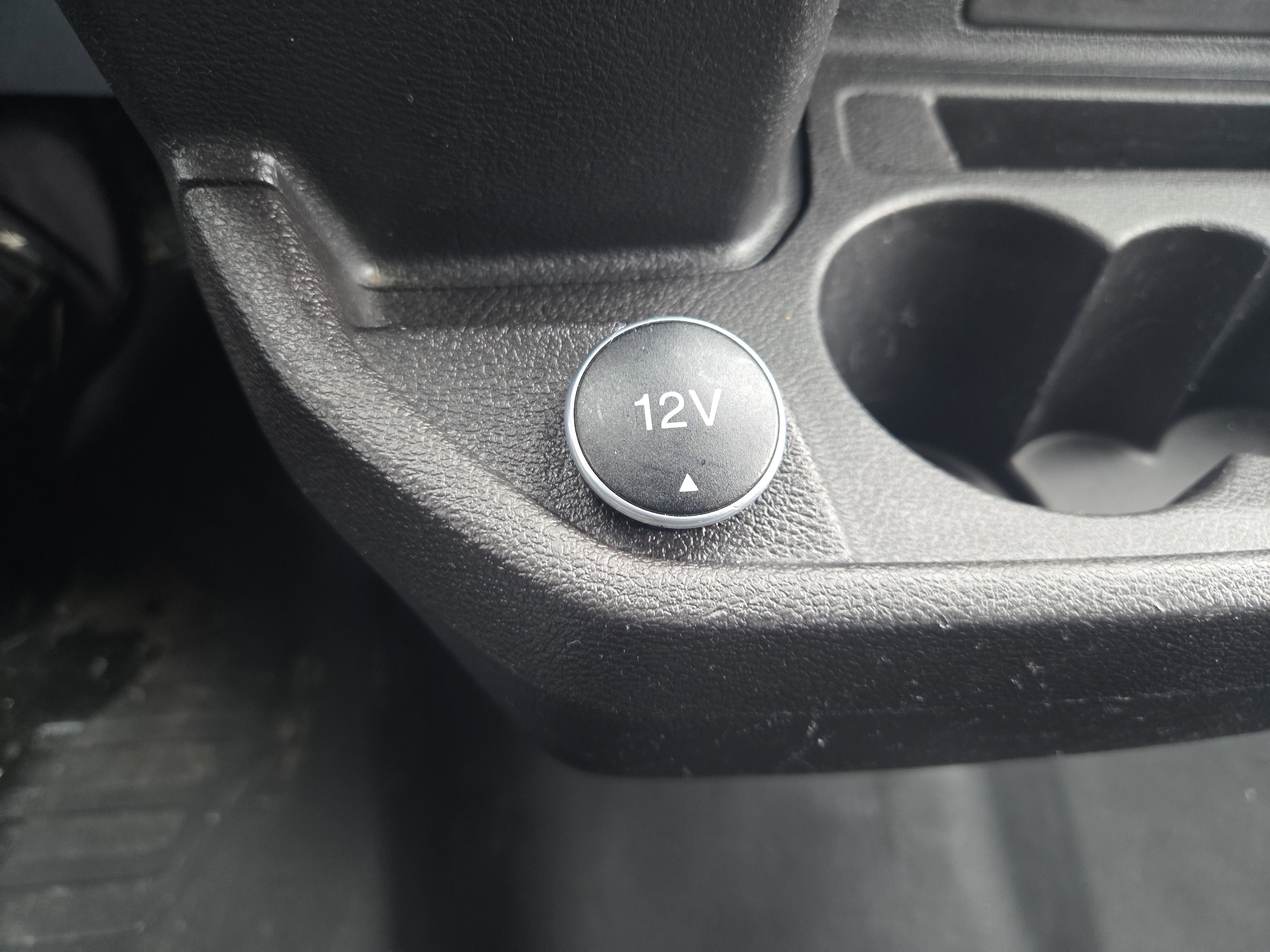 Used 2018 Ford Transit 150 130 Low Roof image 23