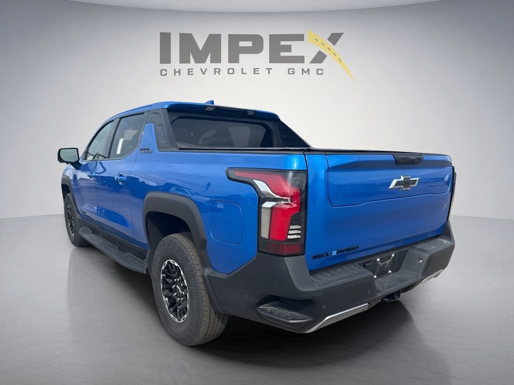 Used 2026 Chevrolet Silverado EV Trail Boss AWD/4WD image 3