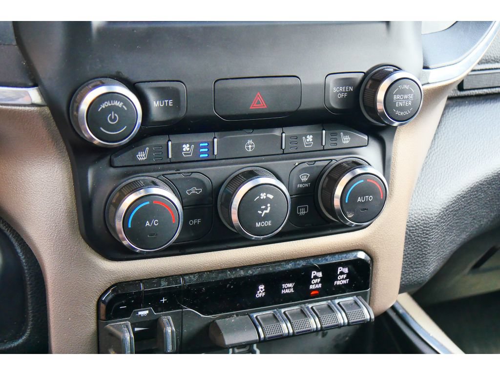 Used 2022 RAM 1500 Laramie AWD/4WD image 25