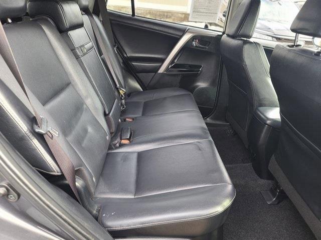 Used 2018 Toyota RAV4 Limited image 16