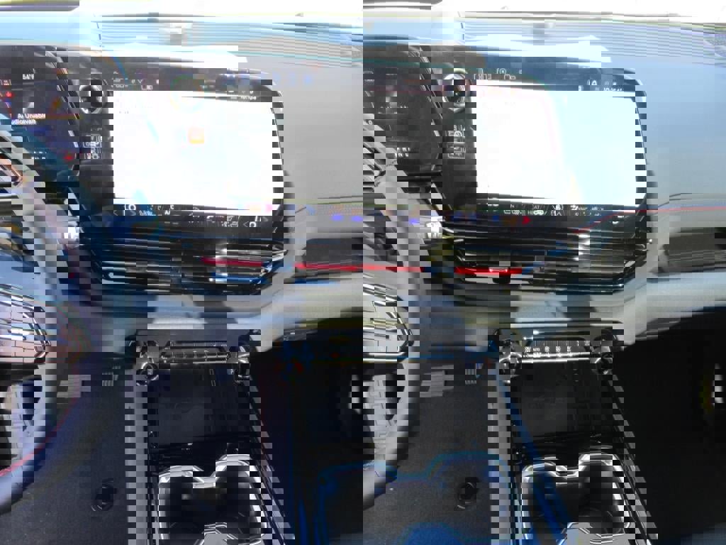 New 2025 Chevrolet Silverado EV RST image 27