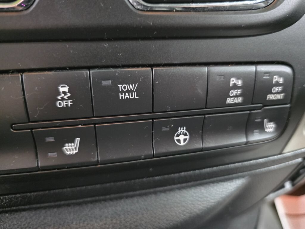 Used 2019 RAM 1500 Big Horn w/ Rambox Value Package AWD/4WD image 17