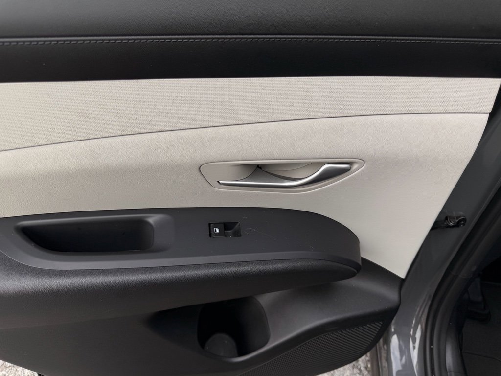 Used 2025 Hyundai Tucson SEL image 19