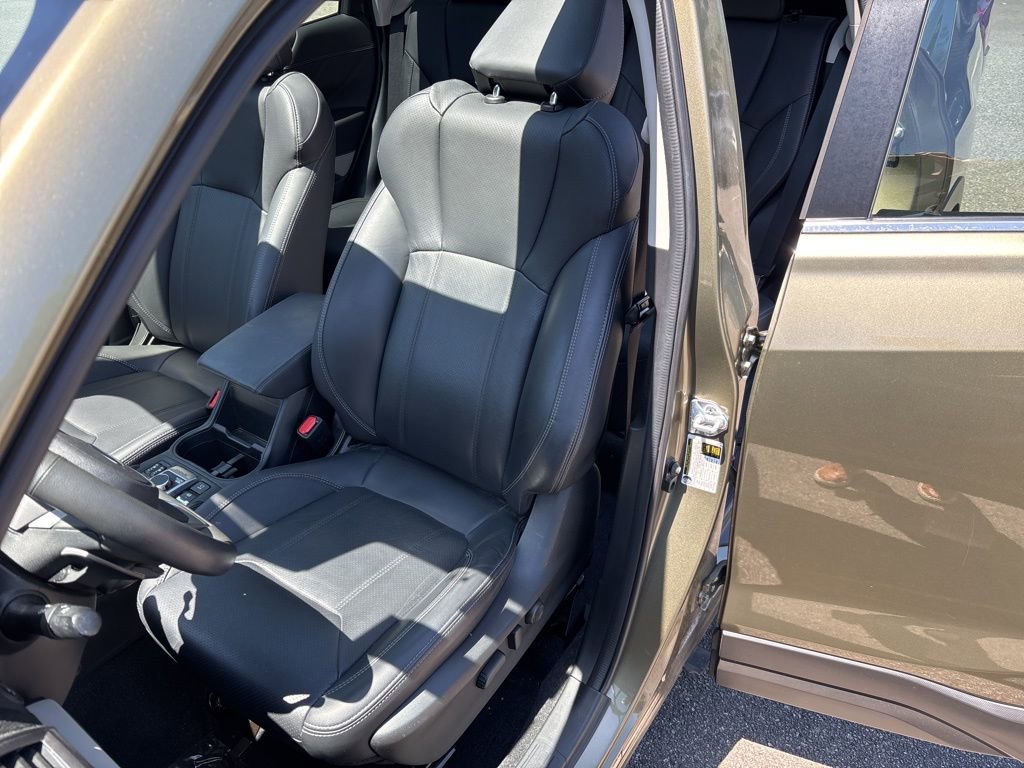 Certified 2023 Subaru Forester Limited w/ Popular Package #3 image 2