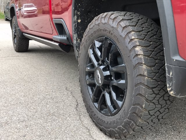 Certified 2025 Chevrolet Silverado 2500 LTZ w/ LTZ Plus Package AWD/4WD image 39