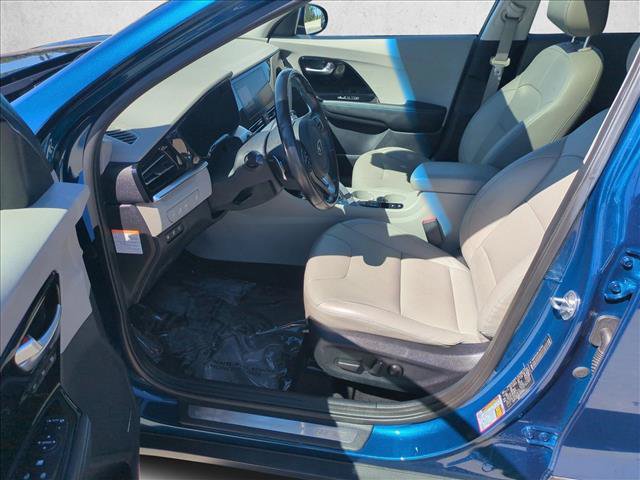 Used 2020 Kia Niro EX Premium FWD image 17