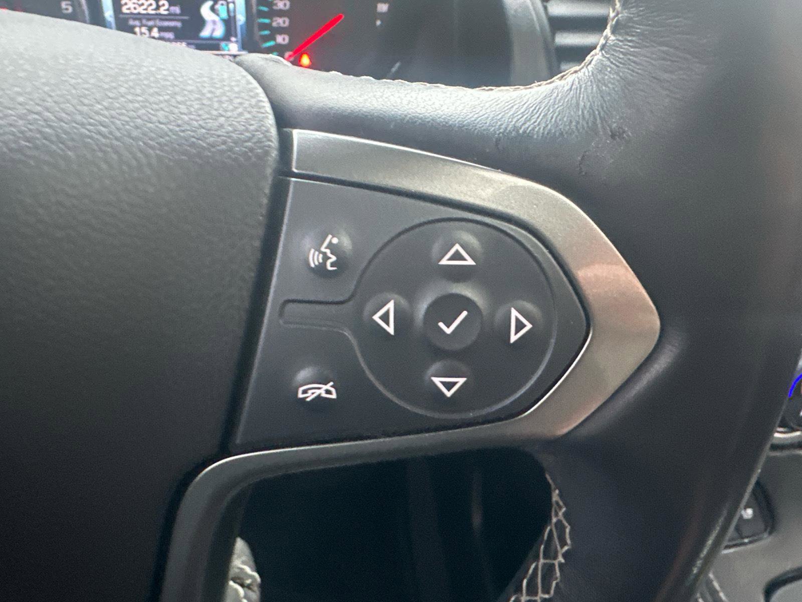 Used 2019 Chevrolet Suburban Premier image 25