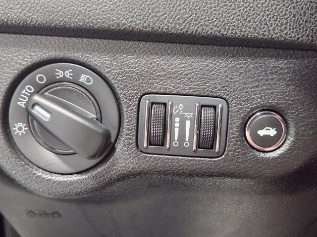 Used 2023 Dodge Charger R/T w/ Blacktop Package RWD image 30