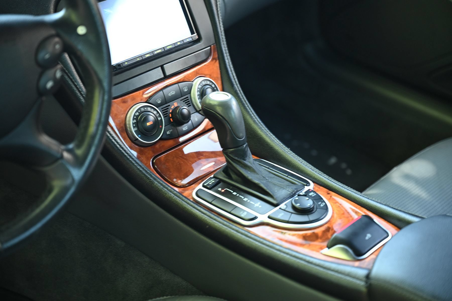 Used 2003 Mercedes-Benz SL 55 AMG image 32