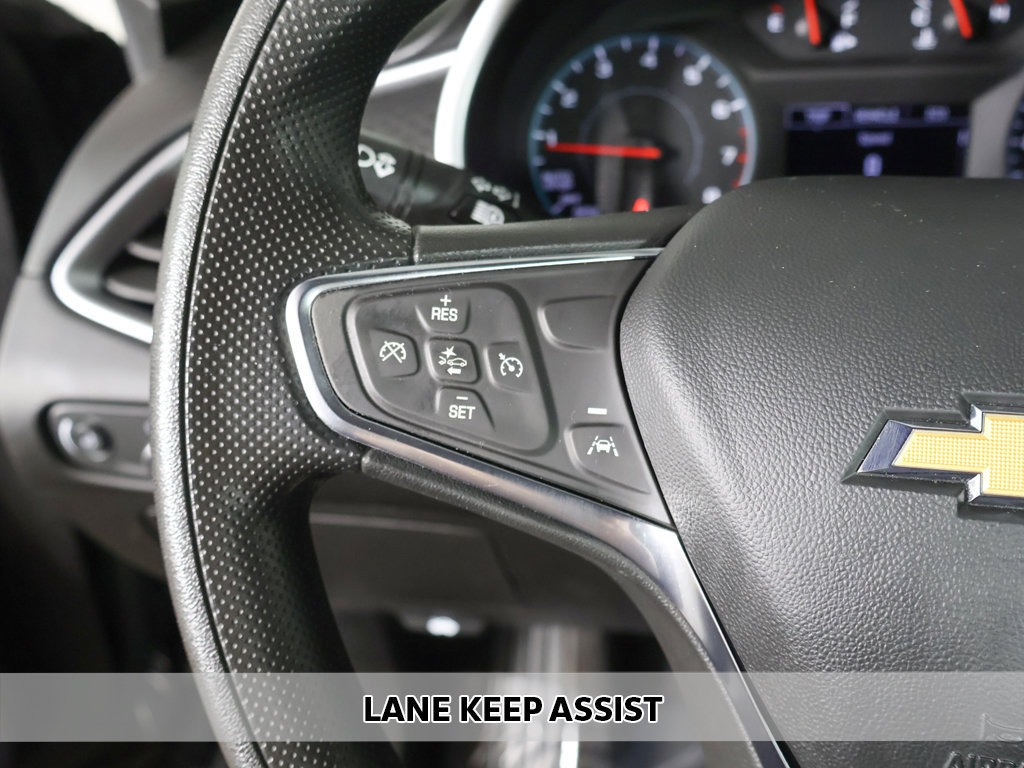 Used 2025 Chevrolet Malibu LT FWD image 4
