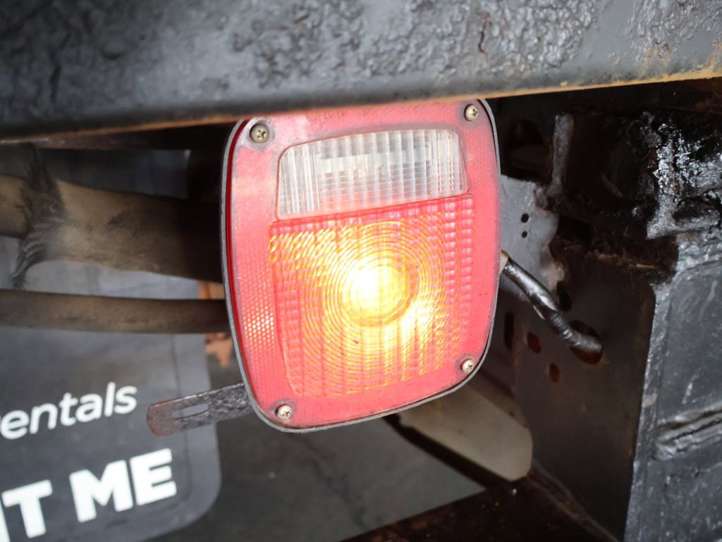 Used 2016 Ford F550 4x4 Regular Cab Super Duty image 21