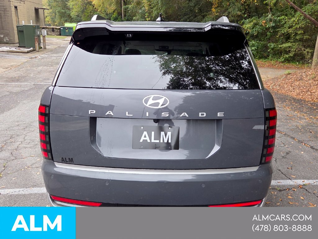 Certified 2026 Hyundai Palisade Calligraphy FWD image 13