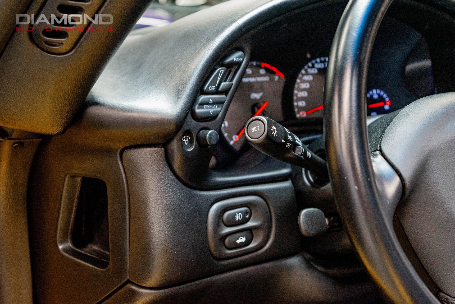 Used 2003 Chevrolet Corvette Coupe w/ Preferred Equipment Group image 75